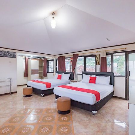 Reddoorz Near Cikole Lembang Hotel Exterior photo